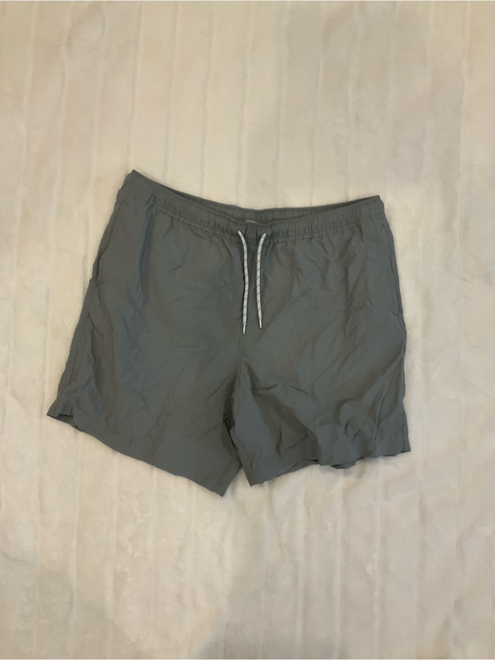 Magellan Outdoors Light Gray Elastic Waist Shorts